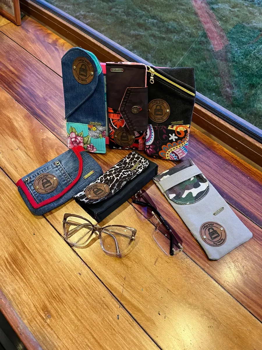 Bolso artesanal Indigo Bags de jean reciclado